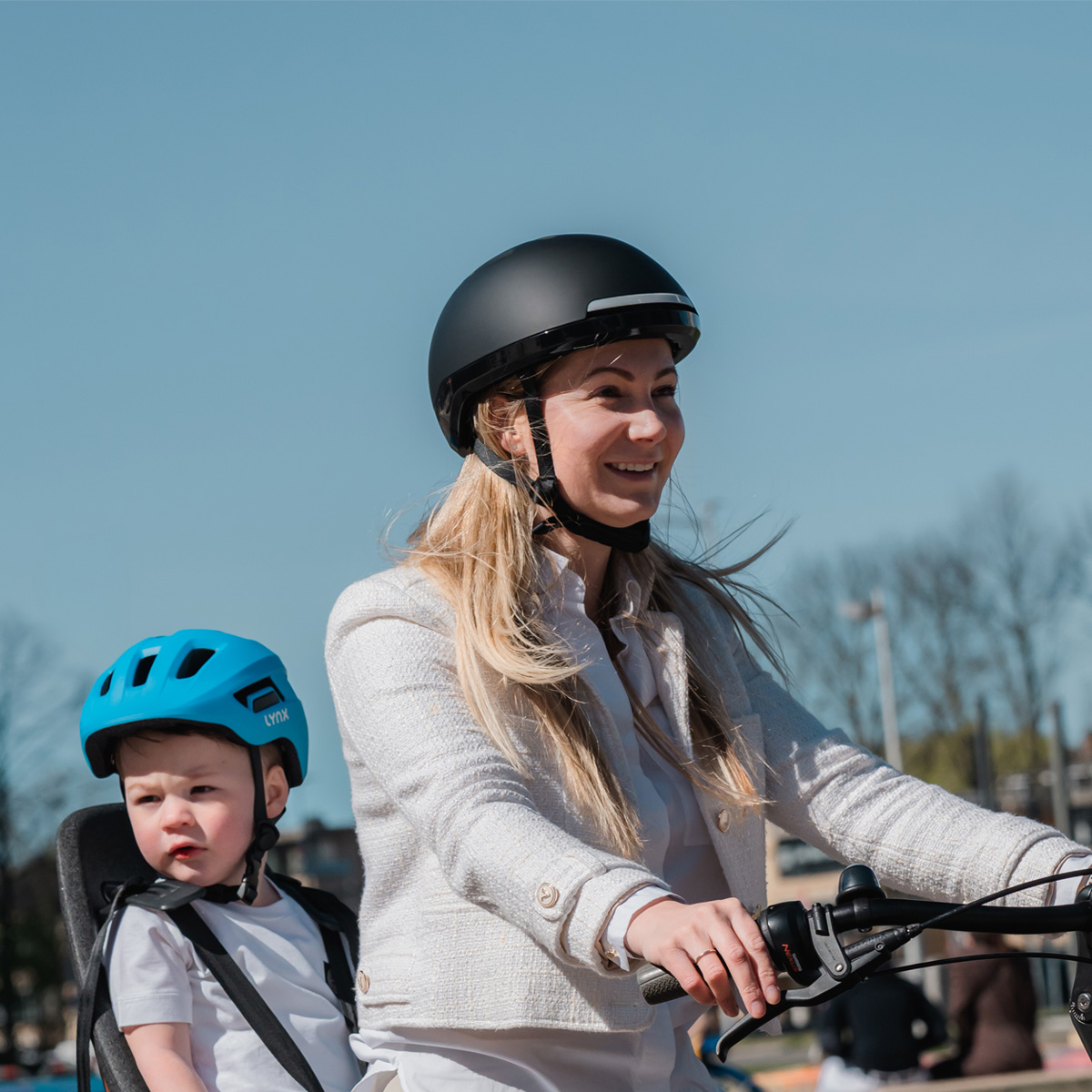 619122.BLA LYNX Fahrradhelm Citylight (L) 59-62 cm